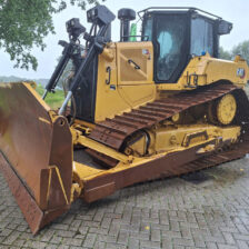 Caterpillar D6XE LGP from 2021 with 3340 hours, s blade and ms ripper