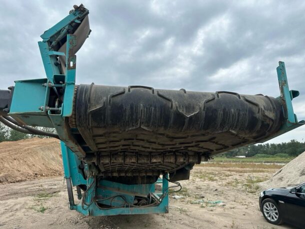 Powerscreen warrior 1800