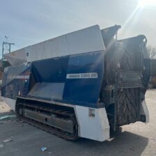 Lindner miura 1500dk slow speed shredder on tracks from findeq