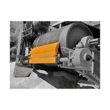 Conveyor belt scrapers