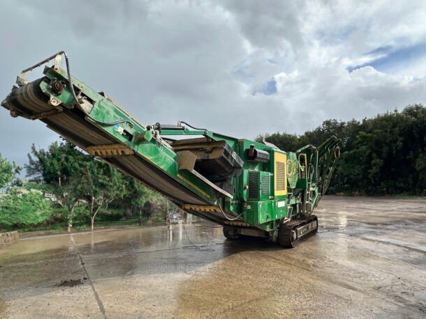 McCloskey J40V2