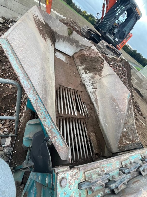 Terex Pegson XH250